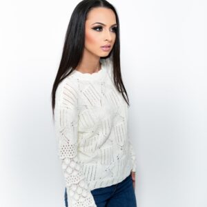 Bluza alba tricotata cu maneci evazate JQZ 12